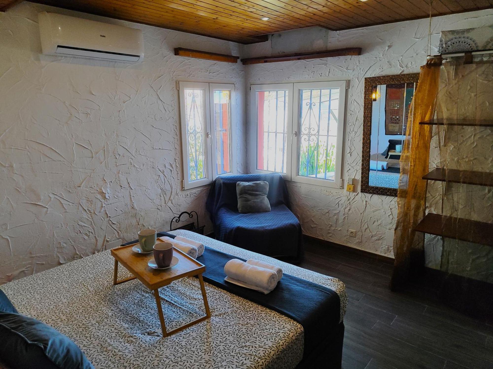 Evans Realty Au Villa Nirvana & Playa & Piscina ฟูเอนฮิโรลา ภายนอก รูปภาพ