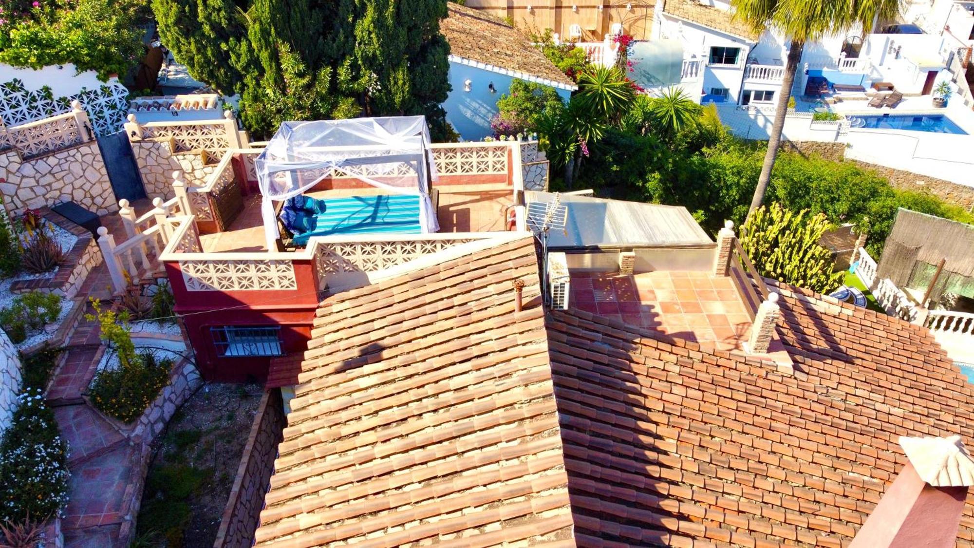 Evans Realty Au Villa Nirvana & Playa & Piscina ฟูเอนฮิโรลา ภายนอก รูปภาพ